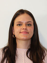 Sarah Krasnitzer  Sarah Krasnitzer